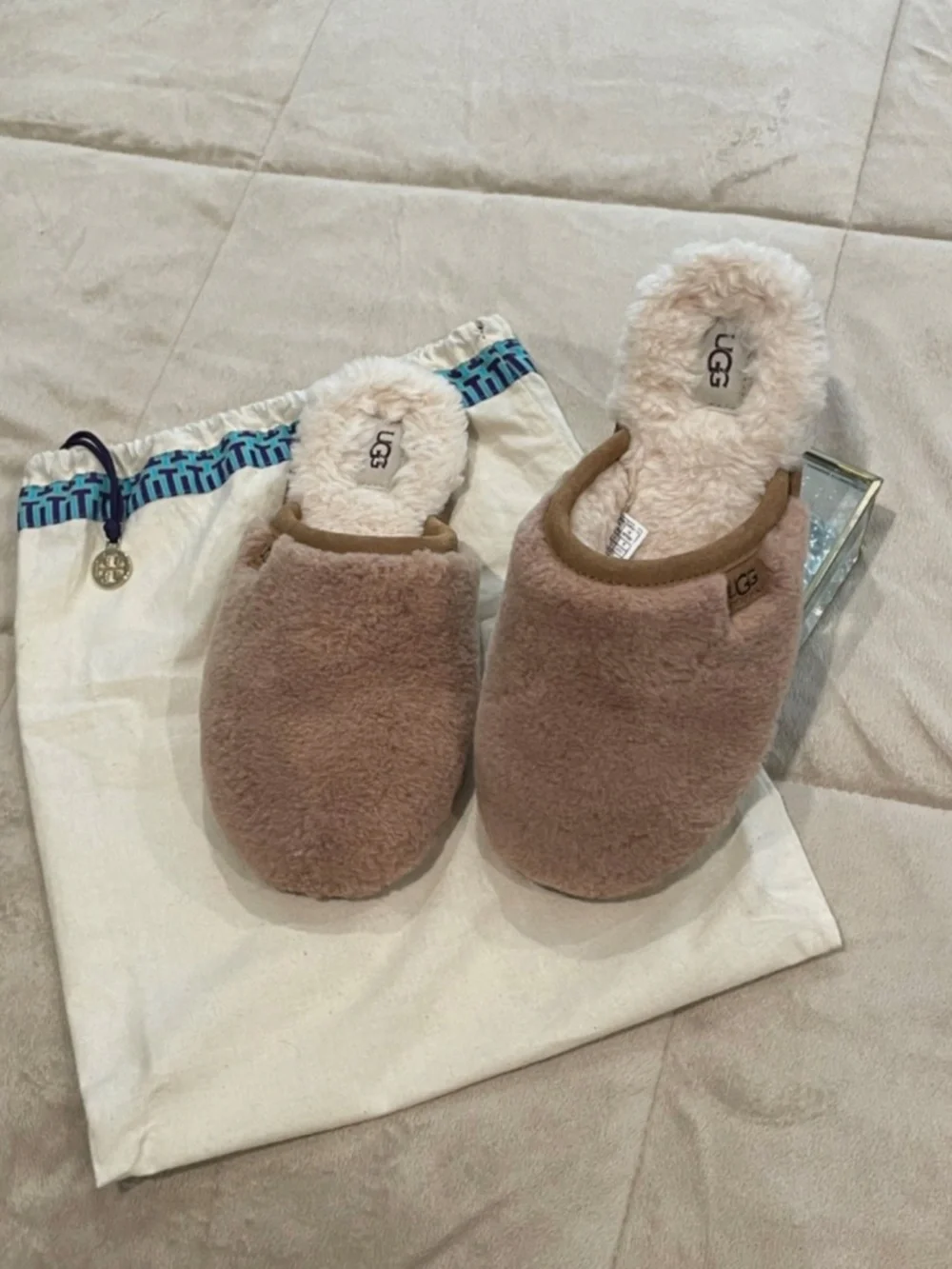 NEW UGG Australia Womens sz 9 40 Fluffette Sheepskin Shearling Slipper Chestnut - Picture 4 of 6